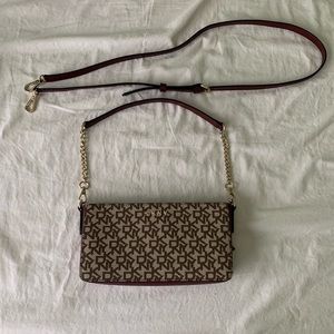 — SOLD —DKNY Purse with top zipper and 2 straps